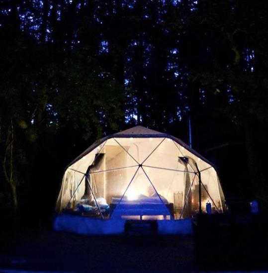 Отель Camp Katur Glamping Carthorpe Номер фото